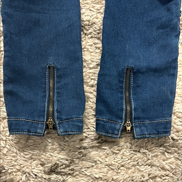 Butt Lifting Colombian Women's Jeans - Picture 5 of 5